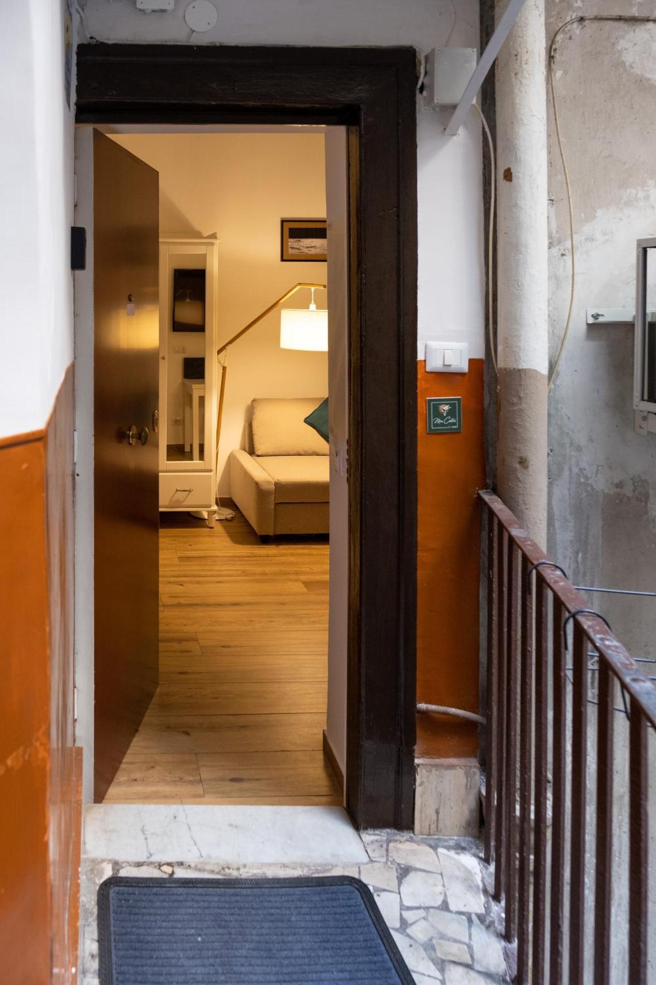 Appartement Colibri A Piazza Dante à Naples Extérieur photo