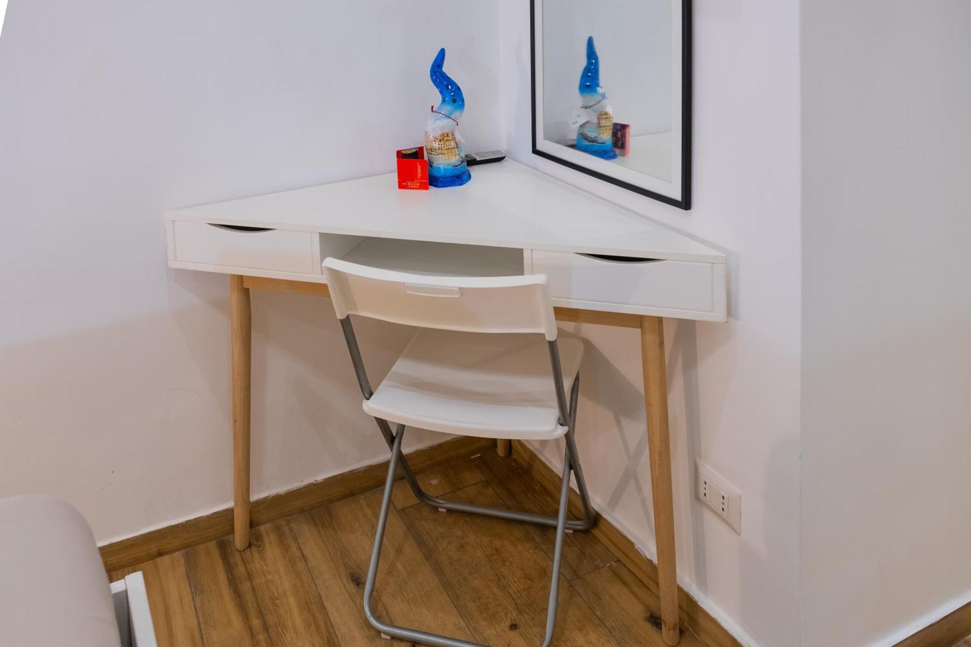 Appartement Colibri A Piazza Dante à Naples Extérieur photo