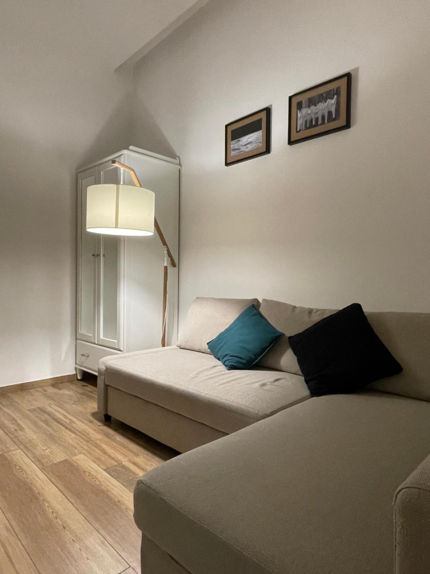 Appartement Colibri A Piazza Dante à Naples Extérieur photo